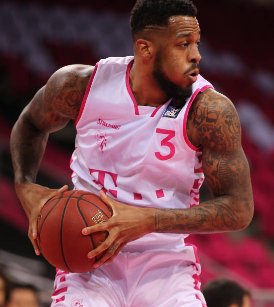 邓涵文脚踝 邓涵文脚踝