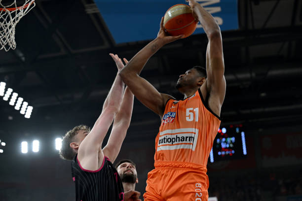 尤其值得一 尤其值得一