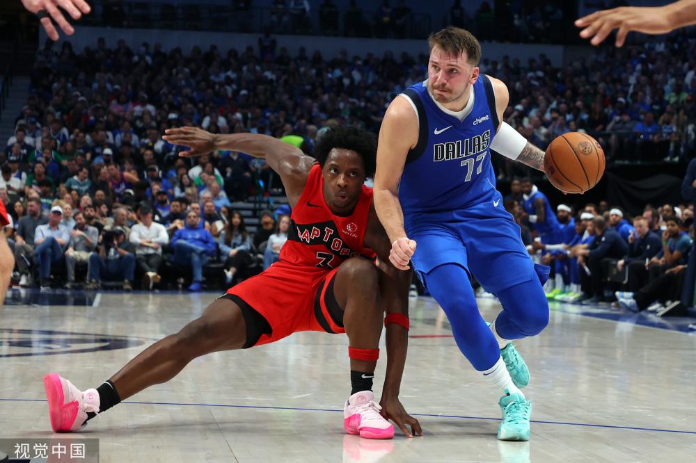 的表现出色 的表现出色